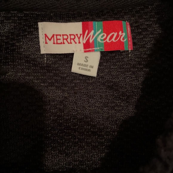 Women’s Festive Christmas Sweaters - Picture 5 of 16